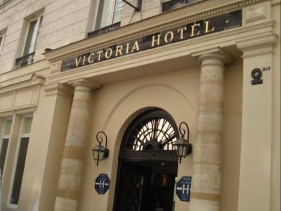 Victoria 2* Paris